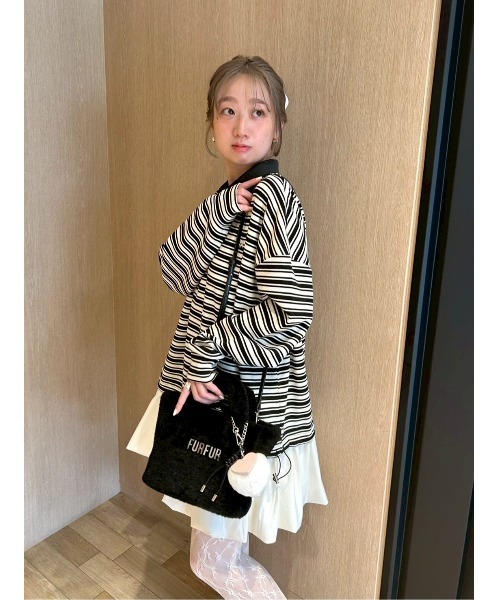 FURFUR(ファーファー)の「【限定カラー】エコファートートバッグ(トートバッグ・レディース・ブラック/チャコールグレー/アニマル/アイボリー/サックスブルー/ピンク/ダークブラウン・F)」の9枚目の写真