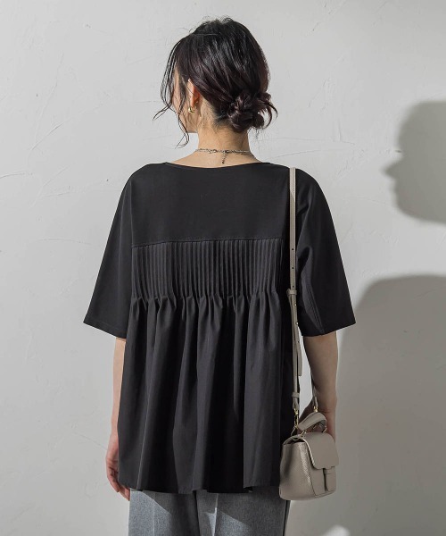 LAUTREAMONT（ロートレアモン）の「【WEB限定】≪夏の体型カバーに≫タックフレアカットソー（Tシャツ/カットソー・レディース・ブラック/ホワイト/グリーン系その他・9号）」の14枚目の写真