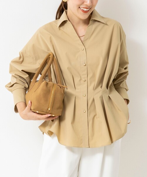 NOLLEY’S(ノーリーズ)の「【WEB&一部店舗限定カラー】【GOODS BUYER 石田別注カラー】ストレッチタフタスキッパータックシャツ(シャツ/ブラウス・レディース・ブルー系その他7/キャメル/ネイビー/ブルー系その他/オフホワイト・38/36)」の5枚目の写真