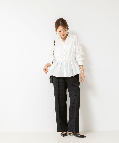 NOLLEY’S(ノーリーズ)の「【WEB&一部店舗限定カラー】【GOODS BUYER 石田別注カラー】ストレッチタフタスキッパータックシャツ(シャツ/ブラウス・レディース・ブルー系その他7/キャメル/ネイビー/ブルー系その他/オフホワイト・38/36)」の10枚目の写真