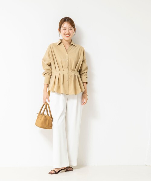 NOLLEY’S(ノーリーズ)の「【WEB&一部店舗限定カラー】【GOODS BUYER 石田別注カラー】ストレッチタフタスキッパータックシャツ(シャツ/ブラウス・レディース・ブルー系その他7/キャメル/ネイビー/ブルー系その他/オフホワイト・38/36)」の20枚目の写真