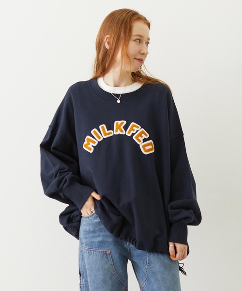 MILKFED.(ミルクフェド)の「PATCH DRAWSTRING BIG SWEAT TOP(スウェット・レディース・オートミール/ネイビー/アッシュ・ONE SIZE)」の3枚目の写真