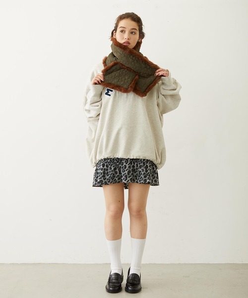 MILKFED.(ミルクフェド)の「PATCH DRAWSTRING BIG SWEAT TOP(スウェット・レディース・オートミール/ネイビー/アッシュ・ONE SIZE)」の11枚目の写真