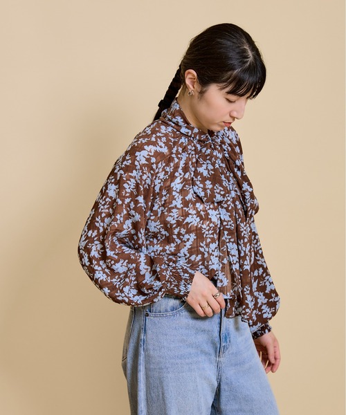 LHELBIE（レルビエ）の「プリントビッグボウタイブラウス（シャツ/ブラウス・レディース・ブラウン/オフホワイト/ブラック・M）」の18枚目の写真