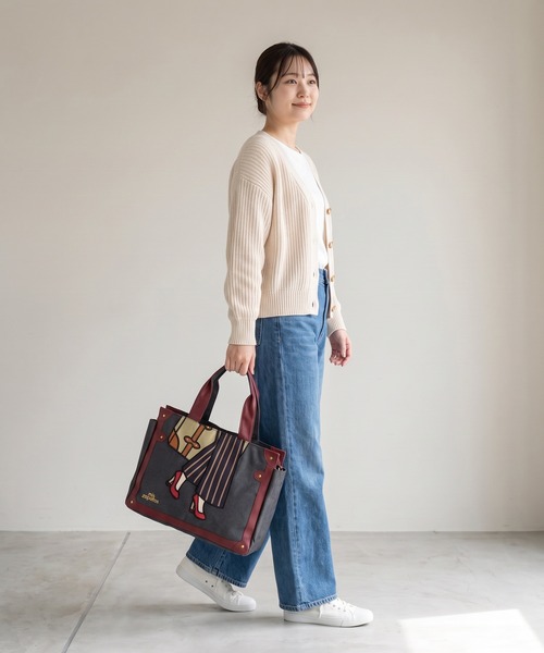 mis zapatos(ミス サパト)の「mis zapatos トランクサパトトート(ボストンサイズ)(トートバッグ・レディース・ベージュ/ブラック・FREE)」の5枚目の写真