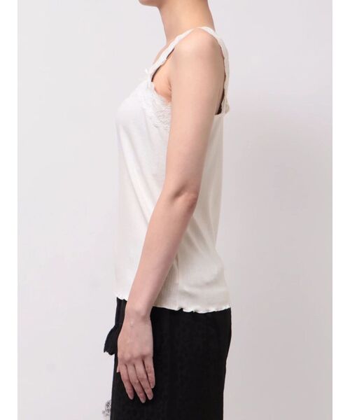 merry jenny(メリージェニー)の「lace frame camisole tops(キャミソール・レディース・オフホワイト・FREE)」の4枚目の写真