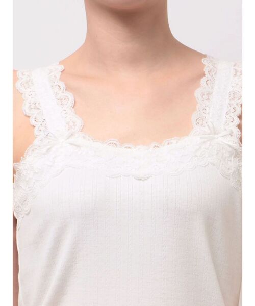 merry jenny(メリージェニー)の「lace frame camisole tops(キャミソール・レディース・オフホワイト・FREE)」の6枚目の写真