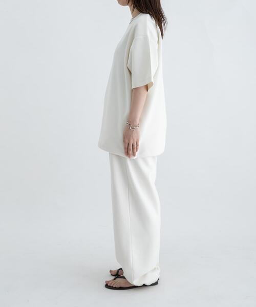 TOHA(トハ)の「リカバリーウェアカットソー半袖/ロングパンツ(ルームウェア/パジャマ・メンズ・ネイビー/ブラウン/アイボリー/チャコールグレー・LARGE/MEDIUM/SMALL/X-LARGE)」の13枚目の写真