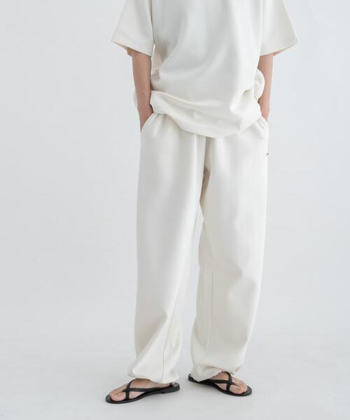 TOHA(トハ)の「リカバリーウェアカットソー半袖/ロングパンツ(ルームウェア/パジャマ・メンズ・ネイビー/ブラウン/アイボリー/チャコールグレー・LARGE/MEDIUM/SMALL/X-LARGE)」の15枚目の写真