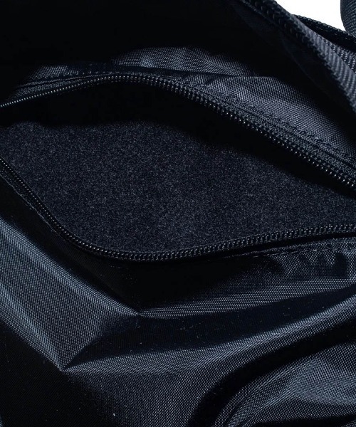 NEW ERA（ニューエラ）の「【NEW ERA】キャリアパック 35L / ブラック[14521349]（バックパック/リュック・レディース・ブラック・フリー）」の10枚目の写真