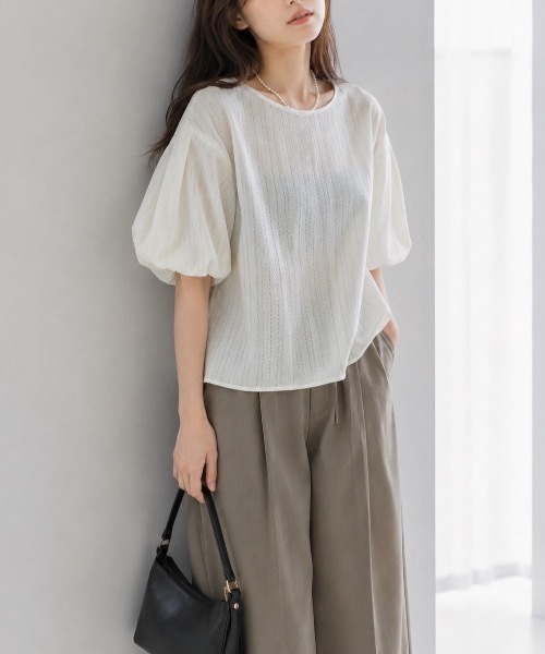 Muffiny(マフィニー)の「ボリュームタックスリーブブラウス(Tシャツ/カットソー・レディース・アイボリー/ネイビー/ワイン・MEDIUM)」の7枚目の写真