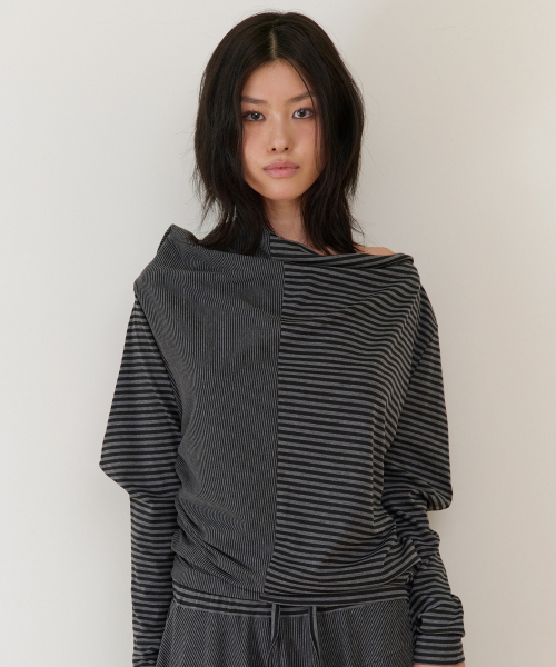 THEVINYLHOUSE(ザバイニルハウス)の「TWISTED DRAPE TOP(W) BLACK(Tシャツ/カットソー・レディース・その他・SMALL/MEDIUM)」の3枚目の写真