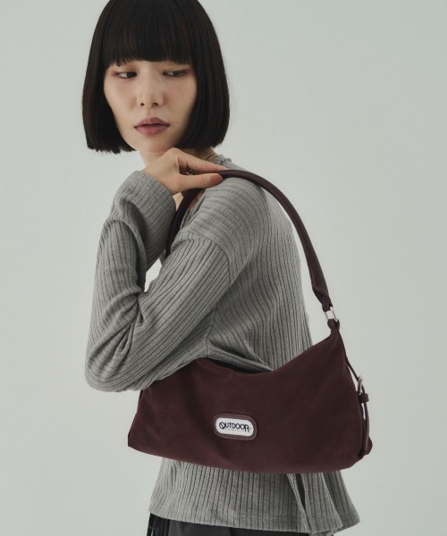 OUTDOOR PRODUCTS（アウトドアプロダクツ）の「【WEB限定】OUTDOOR PRODUCTS ｜SOYEN EXCLUSIVE　別注　ワンハンドル ショルダーバッグ（ハンドバッグ・レディース・ブラウン/ブラック/ボルドー・F）」の6枚目の写真