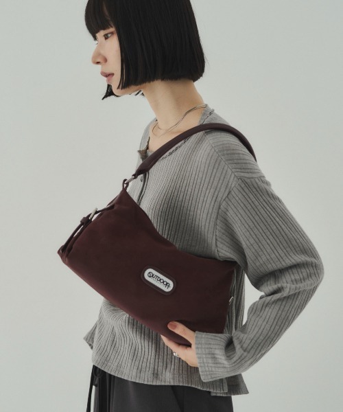 OUTDOOR PRODUCTS（アウトドアプロダクツ）の「【WEB限定】OUTDOOR PRODUCTS ｜SOYEN EXCLUSIVE　別注　ワンハンドル ショルダーバッグ（ハンドバッグ・レディース・ブラウン/ブラック/ボルドー・F）」の7枚目の写真
