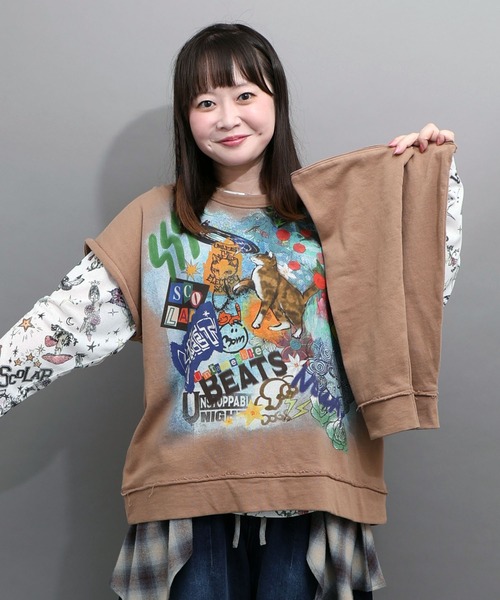 ScoLar（スカラー）の「163651：スプレーアート柄 袖取り外し2WAYプルオーバー（Tシャツ/カットソー・レディース・オートミール/ブラウン/ブラック・M）」の11枚目の写真
