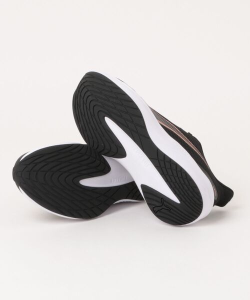 PUMA(プーマ)の「PUMA/プーマ ダッシャー LITE EASE IN 312963(スニーカー・レディース・ブラック×ホワイト/ブラック・22.5cm/23.5cm/23.0cm/24.0cm/25.0cm/24.5cm)」の14枚目の写真