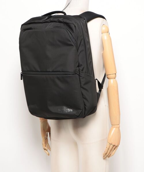 THE NORTH FACE(ザノースフェイス)の「【THE NORTH FACE/ザ ノースフェイス】Shuttle Daypack(バックパック/リュック・メンズ・ブラック・FREE)」の5枚目の写真