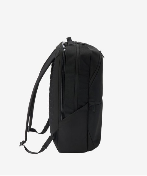 THE NORTH FACE(ザノースフェイス)の「【THE NORTH FACE/ザ ノースフェイス】Shuttle Daypack(バックパック/リュック・メンズ・ブラック・FREE)」の8枚目の写真