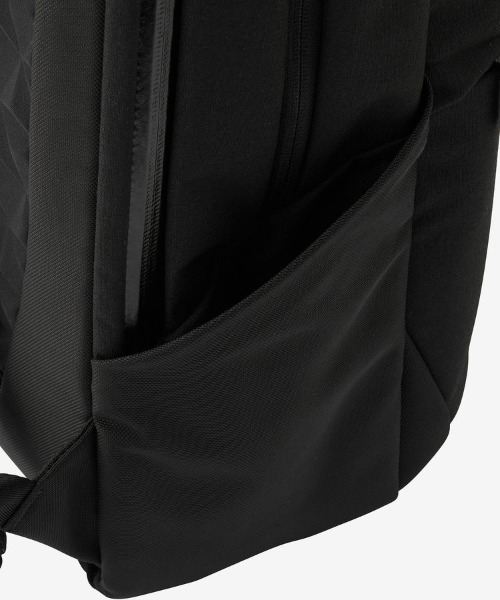 THE NORTH FACE(ザノースフェイス)の「【THE NORTH FACE/ザ ノースフェイス】Shuttle Daypack(バックパック/リュック・メンズ・ブラック・FREE)」の12枚目の写真
