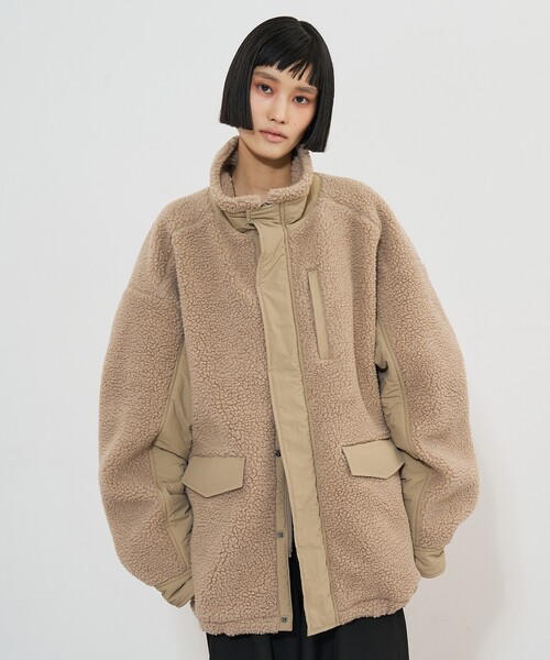 NOMINE（ノミネ）の「異素材コンビ ボアブルゾン｜ドロストオーバーシルエット（ブルゾン・レディース・チャコールグレー/グレイッシュベージュ/ブラウン/ブラック・フリー）」の5枚目の写真