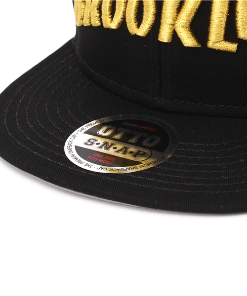 VENCEEXCHANGE（ヴァンスエクスチェンジ）の「OTTO 平ツバ刺繍キャップ             （キャップ・メンズ・ブラック/コーラル・FREE）」の8枚目の写真