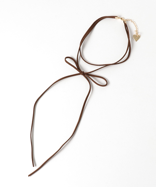 Heather(ヘザー)の「チャームリボンチョーカー 733664(チョーカー・レディース・ブラウン系その他/ブラック系その他・FREE)」の2枚目の写真