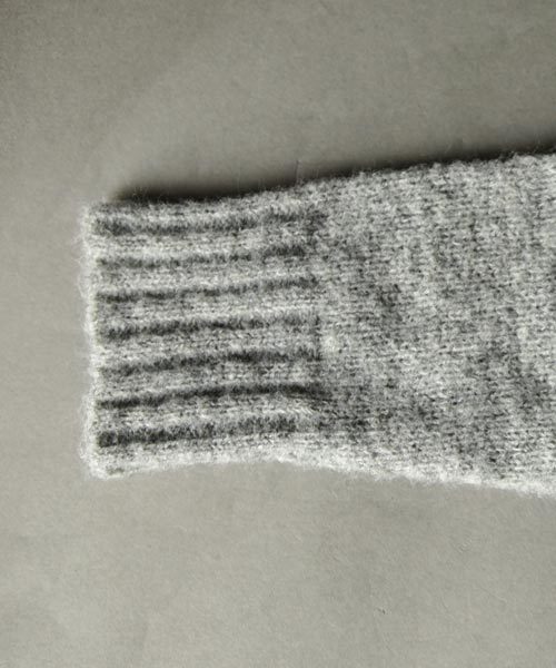 antiqua（アンティカ）の「ブークレータートルニット（ニット/セーター・レディース・ブラック/オリーブ/ベージュ/ブルー/杢グレー・M）」の6枚目の写真