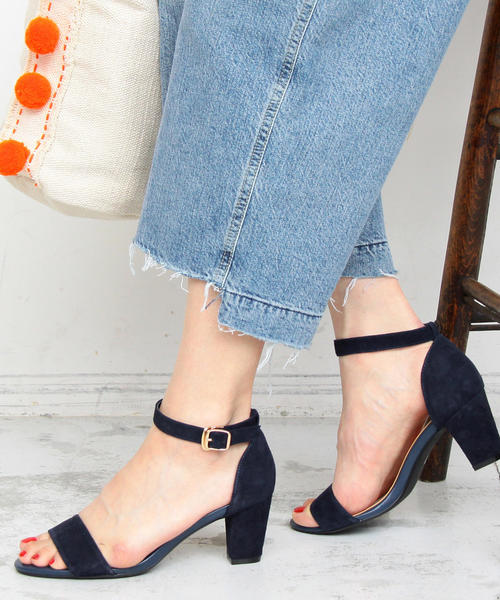 BEAUTY&YOUTH UNITED ARROWS（ビューティーアンドユースユナイテッドアローズ）の「BY∴ スウェードアンクルストラップサンダル ◆（サンダル・レディース・ライトグレー/ネイビー/オレンジ/ブラック/ワインレッド・37/38/36/35/37h/36h/35h）」の3枚目の写真