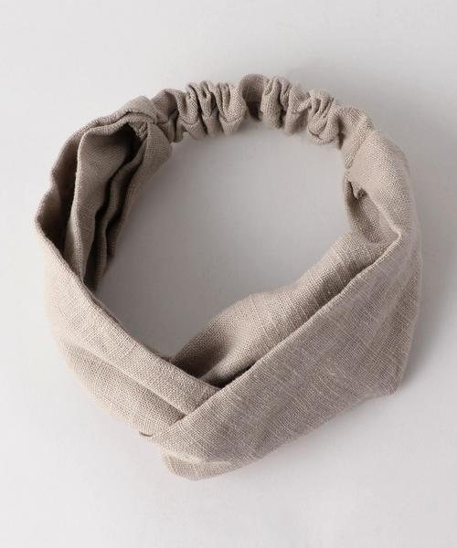 green label relaxing（グリーンレーベルリラクシング）の「CB LIツイストターバン ◆（ヘアバンド・レディース・ベージュ/ネイビー・FREE）」の4枚目の写真