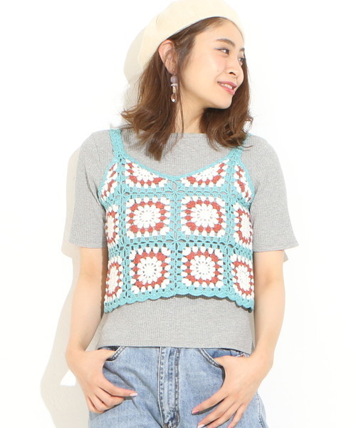 natural couture(ナチュラルクチュール)の「スクエアクロシェビスチェ(ニット/セーター・レディース・グリーン系その他/ブルー系その他/オレンジ系その他・FREE)」の2枚目の写真