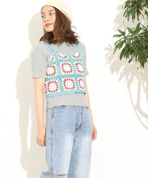 natural couture(ナチュラルクチュール)の「スクエアクロシェビスチェ(ニット/セーター・レディース・グリーン系その他/ブルー系その他/オレンジ系その他・FREE)」の5枚目の写真