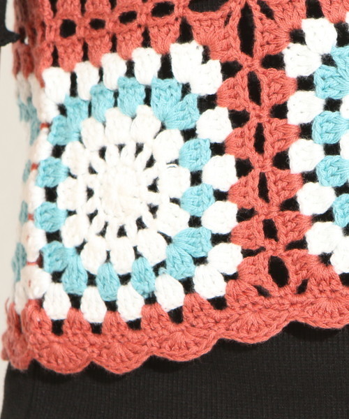 natural couture(ナチュラルクチュール)の「スクエアクロシェビスチェ(ニット/セーター・レディース・グリーン系その他/ブルー系その他/オレンジ系その他・FREE)」の14枚目の写真