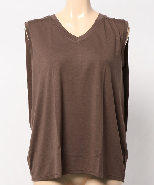 KOBE LETTUCE（コウベレタス）の「2typeノースリーブカットソー（タンクトップ・レディース・オフホワイト/ベージュ/ブラック/ネイビー/レッド/サックスブルー/カーキ/ブルー系その他/パープル系その他2/その他2/ブラック系その他/ベージュ系その他/グレー系その他/その他1/ホワイト系その他/グレー系その他2/パープル系その他/ベージュ系その他2/グリーン系その他/グリーン系その他2/ベージュ系その他3/グリーン系その他3/ピンク系その他2/ピンク系その他/レッド系その他/ブルー系その他2/ブラウン/ブラウン系その他/ホワイト系その他2/ホワイト系その他3/オレンジ系その他/オレンジ/マスタード/イエロー系その他/グリーン系その他4/グリーン系その他5/ブルー系その他3/ブルー/パープル系その他3/パープル/ベージュ系その他5/ベージュ系その他4/ブルー系/ブルー系1/グリーン系/グリーン系1・M/FREE/XL/L）」の10枚目の写真