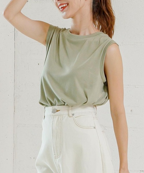 KOBE LETTUCE（コウベレタス）の「2typeノースリーブカットソー（タンクトップ・レディース・オフホワイト/ベージュ/ブラック/ネイビー/レッド/サックスブルー/カーキ/ブルー系その他/パープル系その他2/その他2/ブラック系その他/ベージュ系その他/グレー系その他/その他1/ホワイト系その他/グレー系その他2/パープル系その他/ベージュ系その他2/グリーン系その他/グリーン系その他2/ベージュ系その他3/グリーン系その他3/ピンク系その他2/ピンク系その他/レッド系その他/ブルー系その他2/ブラウン/ブラウン系その他/ホワイト系その他2/ホワイト系その他3/オレンジ系その他/オレンジ/マスタード/イエロー系その他/グリーン系その他4/グリーン系その他5/ブルー系その他3/ブルー/パープル系その他3/パープル/ベージュ系その他5/ベージュ系その他4/ブルー系/ブルー系1/グリーン系/グリーン系1・M/FREE/XL/L）」の22枚目の写真