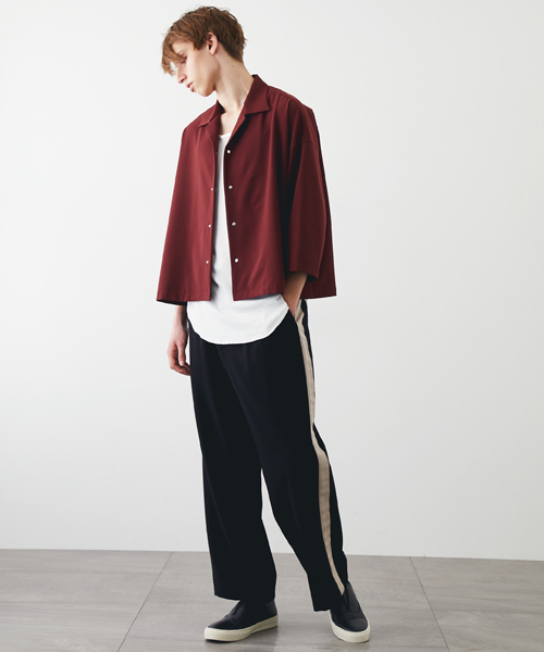 STUDIOUS（ステュディオス）の「マルチストレッチオープンカラーオーバーシャツ（シャツ/ブラウス・メンズ・ブラック/ワイン/キャメル・1/2）」の7枚目の写真