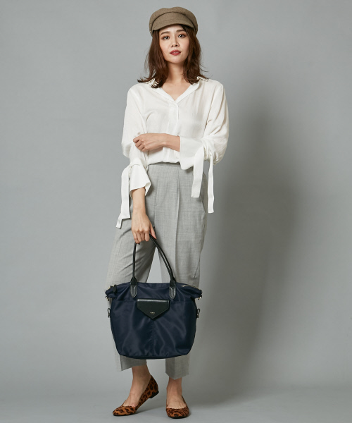 PICHE ABAHOUSE（ピシェ アバハウス）の「【WEB限定】コンフォートフラワーカットパンプス（パンプス・レディース・ネイビー/ブラック/ピンク/レオパード・39/36/37/35/38）」の13枚目の写真