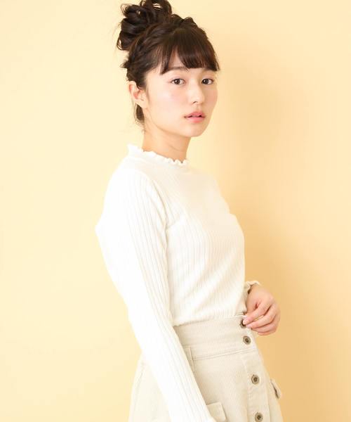 OLIVE des OLIVE(オリーブデオリーブ)の「プチハイネック リブプルオーバー(ニット/セーター・レディース・ブラック/オフホワイト/サックスブルー/ラベンダー/ピンク系その他・FREE)」の17枚目の写真