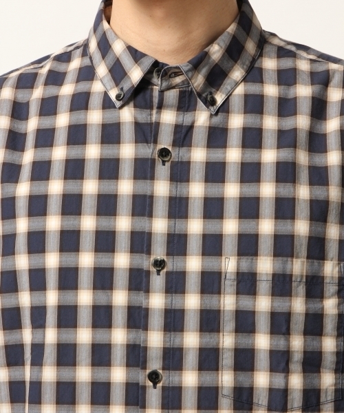 GLOBAL WORK(グローバルワーク)の「アソートチェックシャツ/777088(シャツ/ブラウス・メンズ・ネイビー/ブルー系その他/レッド系その他2・LARGE/X-LARGE/SMALL/MEDIUM)」の4枚目の写真