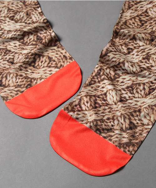 STORAMA（ストラマ）の「【STORAMA】トロンプイユバイカラータイツ（タイツ/ストッキング・レディース・ブラウン/ネイビー/ブラック・FREE）」の7枚目の写真