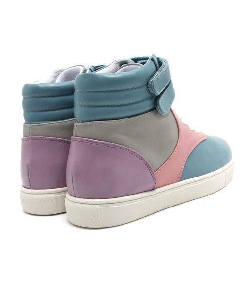 one after another NICE CLAUP（ワンアフターアナザーナイスクラップ）の「【ナイスクラップ】ハイカットスニーカー（スニーカー・レディース・マルチ/オフホワイト/ネイビー・LARGE/MEDIUM/SMALL）」の7枚目の写真