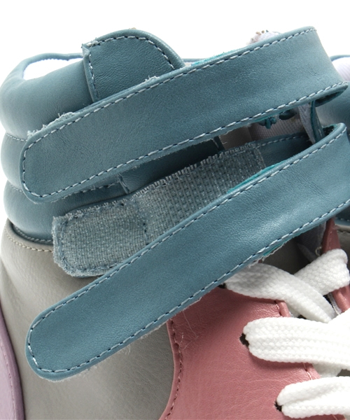 one after another NICE CLAUP（ワンアフターアナザーナイスクラップ）の「【ナイスクラップ】ハイカットスニーカー（スニーカー・レディース・マルチ/オフホワイト/ネイビー・LARGE/MEDIUM/SMALL）」の11枚目の写真