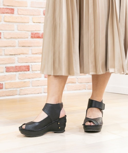 セール オープントゥ厚底ウェッジサンダル サンダル Hina Day Green ヒナデイグリーン のファッション通販 Zozotown