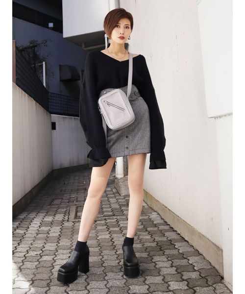 EMODA（エモダ）の「ジップラインショルダーバッグ（ショルダーバッグ・レディース・ブラック/ベージュ/グレー・FREE）」の18枚目の写真