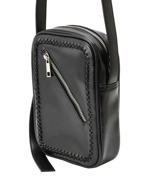 EMODA（エモダ）の「ジップラインショルダーバッグ（ショルダーバッグ・レディース・ブラック/ベージュ/グレー・FREE）」の21枚目の写真