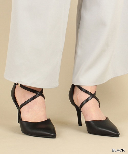 RANDA(ランダ)の「クロスベルトセパレートパンプス(パンプス・レディース・ピンク/その他/ブラック・LL/M/SS/S/L)」の2枚目の写真