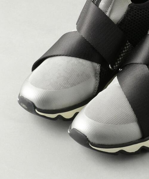 SOREL(ソレル)の「SOREL KINETIC SNEAK(スニーカー・レディース・シルバー/ブラック・6/8/7)」の5枚目の写真