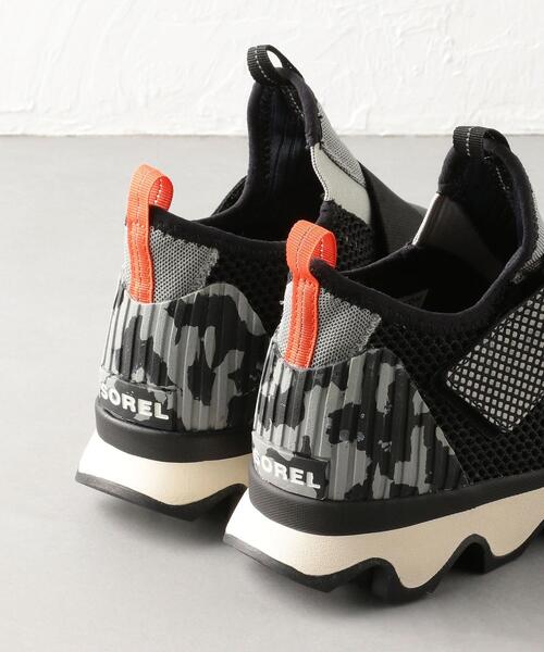 SOREL(ソレル)の「SOREL KINETIC SNEAK(スニーカー・レディース・シルバー/ブラック・6/8/7)」の4枚目の写真