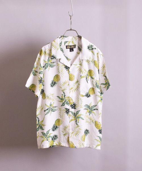 VIBGYOR(ヴィブジョー)の「VIBGYOR Select/パイナップル柄オープンカラー半袖シャツ(FL)(シャツ/ブラウス・メンズ・ホワイト/ネイビー/イエロー・MEDIUM/LARGE)」の2枚目の写真