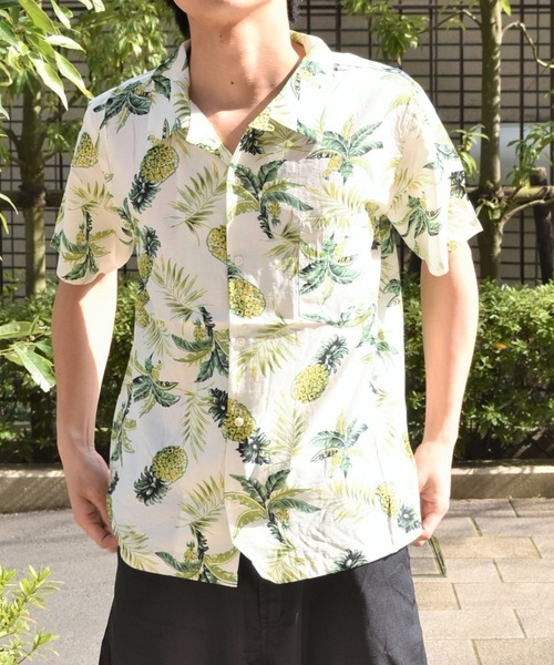 VIBGYOR(ヴィブジョー)の「VIBGYOR Select/パイナップル柄オープンカラー半袖シャツ(FL)(シャツ/ブラウス・メンズ・ホワイト/ネイビー/イエロー・MEDIUM/LARGE)」の8枚目の写真