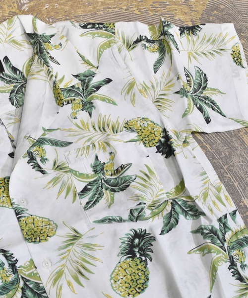 VIBGYOR(ヴィブジョー)の「VIBGYOR Select/パイナップル柄オープンカラー半袖シャツ(FL)(シャツ/ブラウス・メンズ・ホワイト/ネイビー/イエロー・MEDIUM/LARGE)」の19枚目の写真